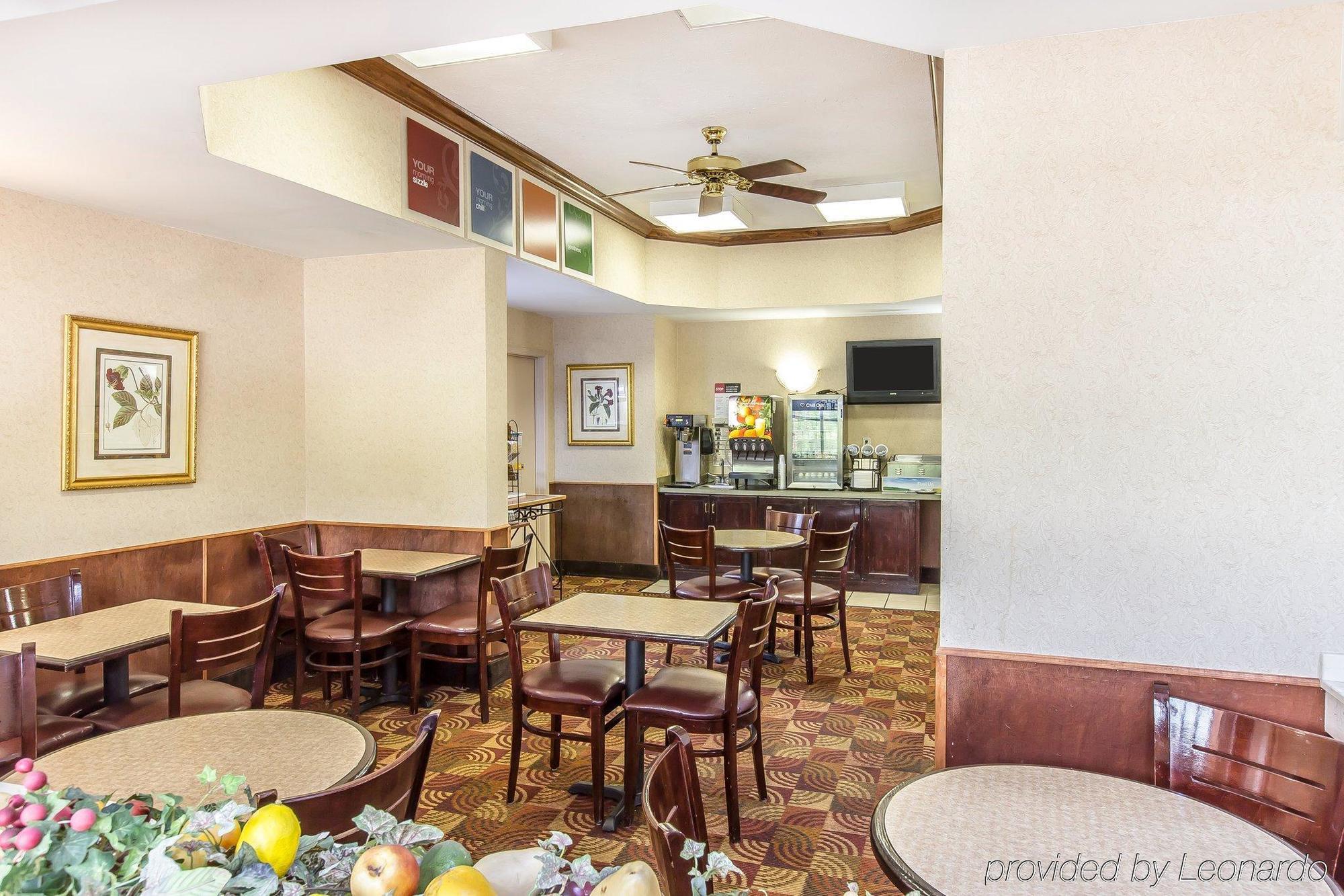Quality & East Carmichael Rd Hotel 2*