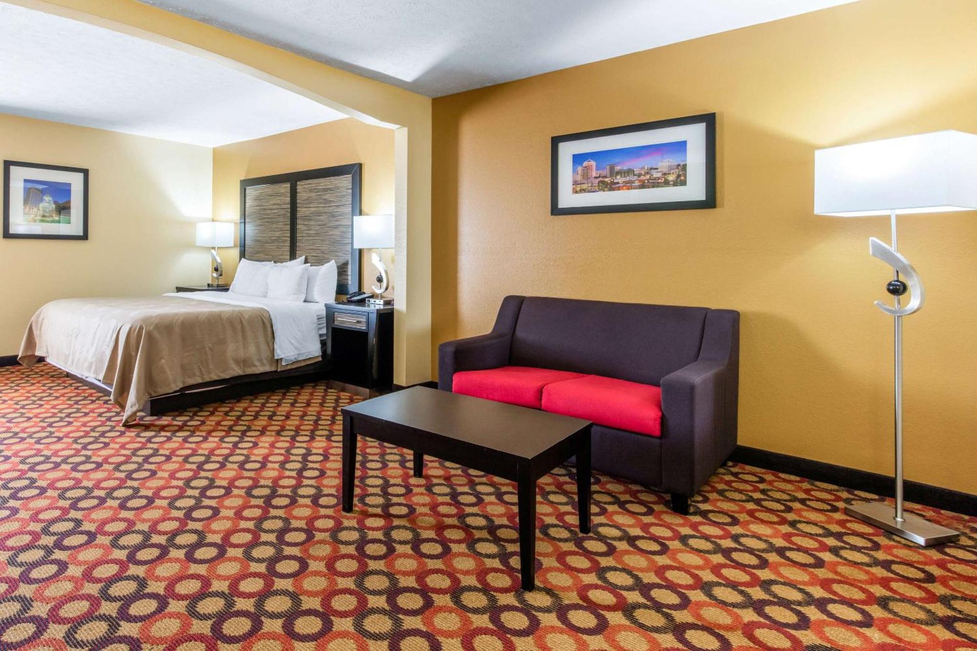 Quality & East Carmichael Rd Hotel Montgomery
