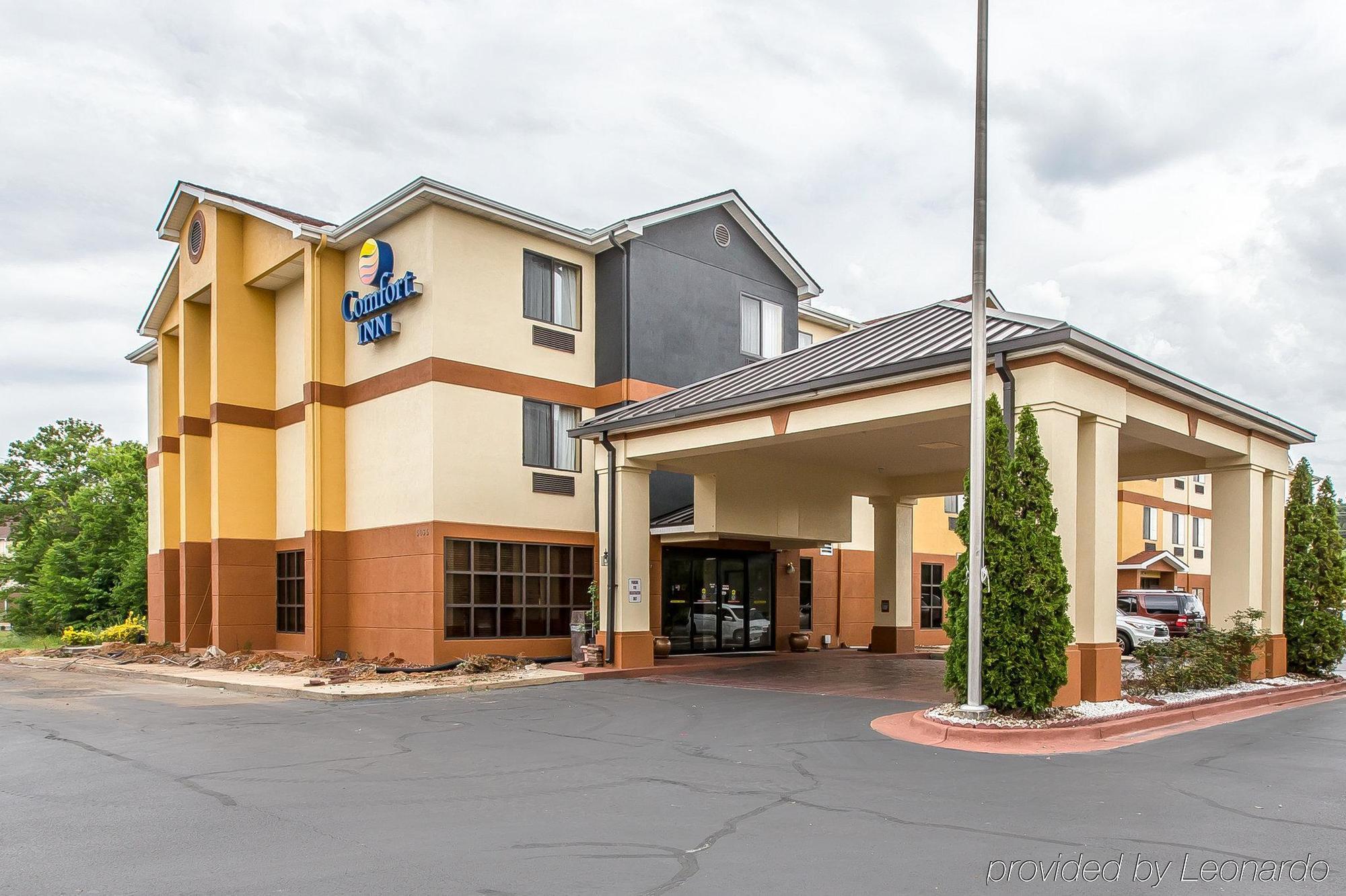 Quality & East Carmichael Rd Hotel Montgomery
